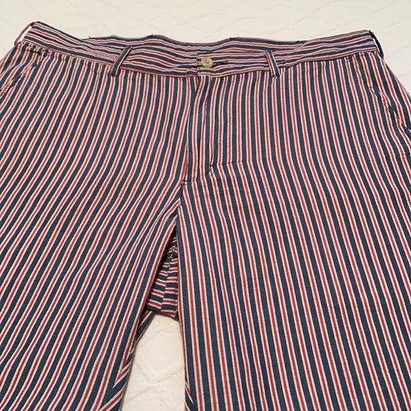 Bills Khakis Red White Blue Striped Men’s Shorts - Picture 2 of 11